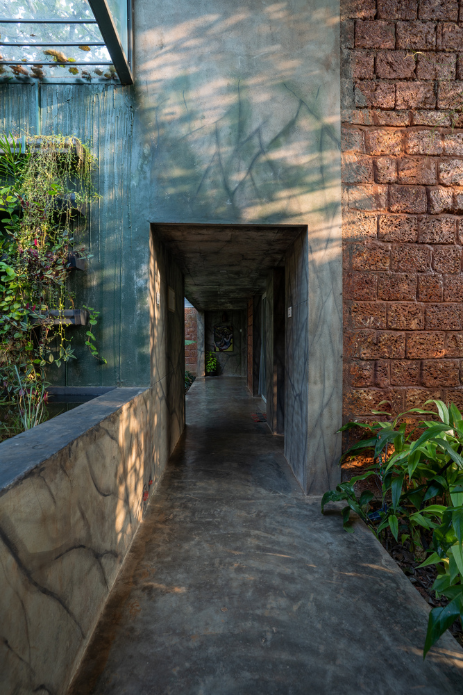 自然共生 · 印度艺术家住宅设计丨A Line Studio-27