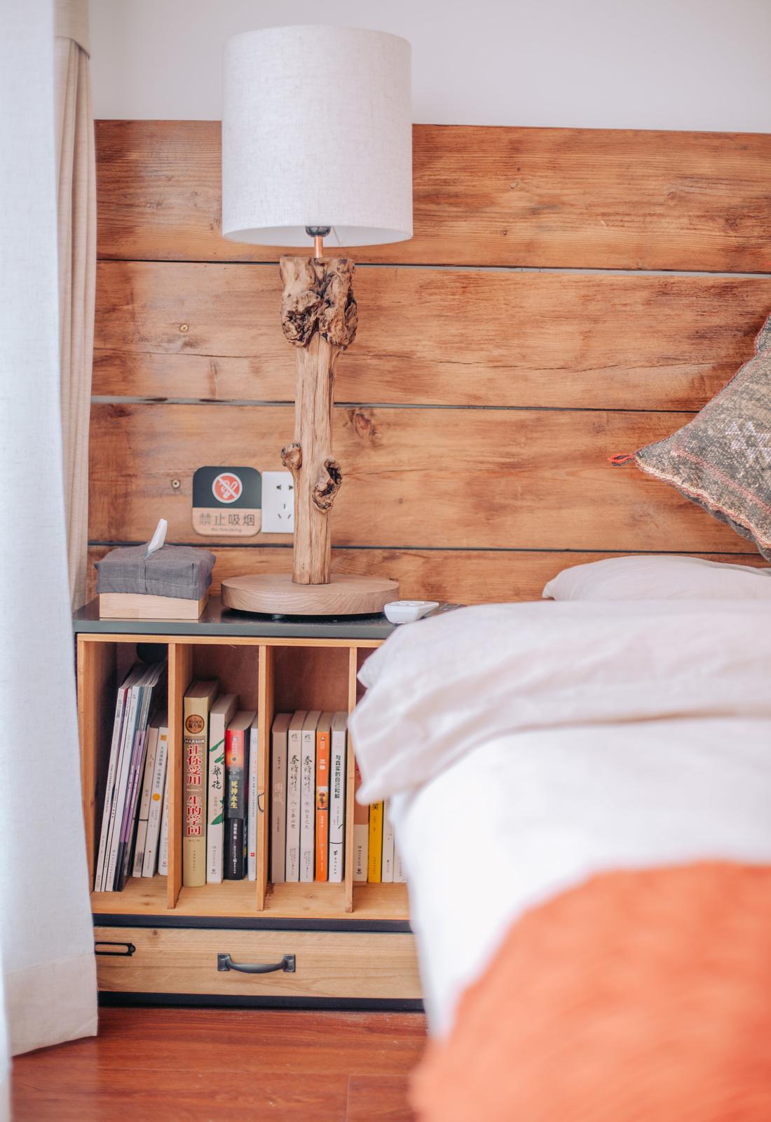 吉他琴箱舞台民宿·辣锅小院-10