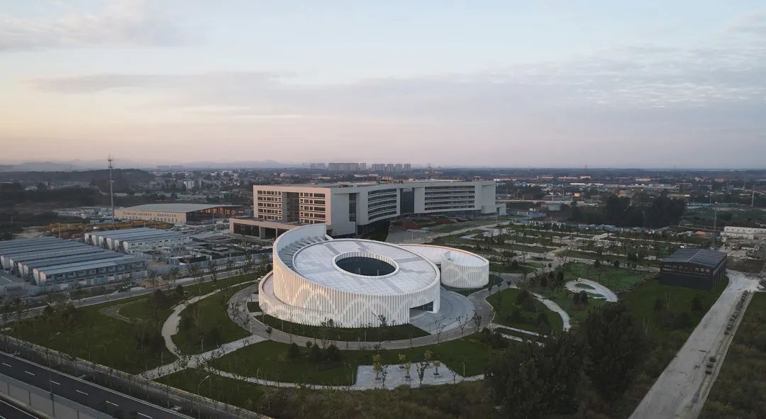 山东第一医科大学济南校区医学博物馆丨中国济南丨天津大学设计总院·顾志宏工作室-9