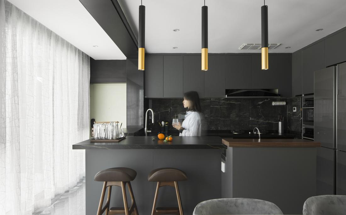 现代轻奢优雅家居设计-17