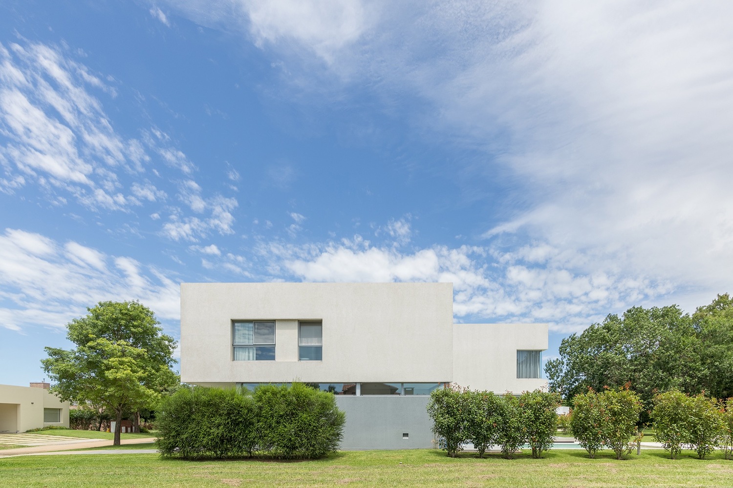 Modern House in Which every Unnecessary Element has been Eliminated-1