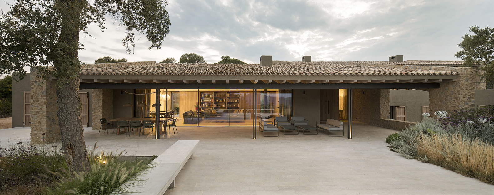 融合自然的地形之家-16