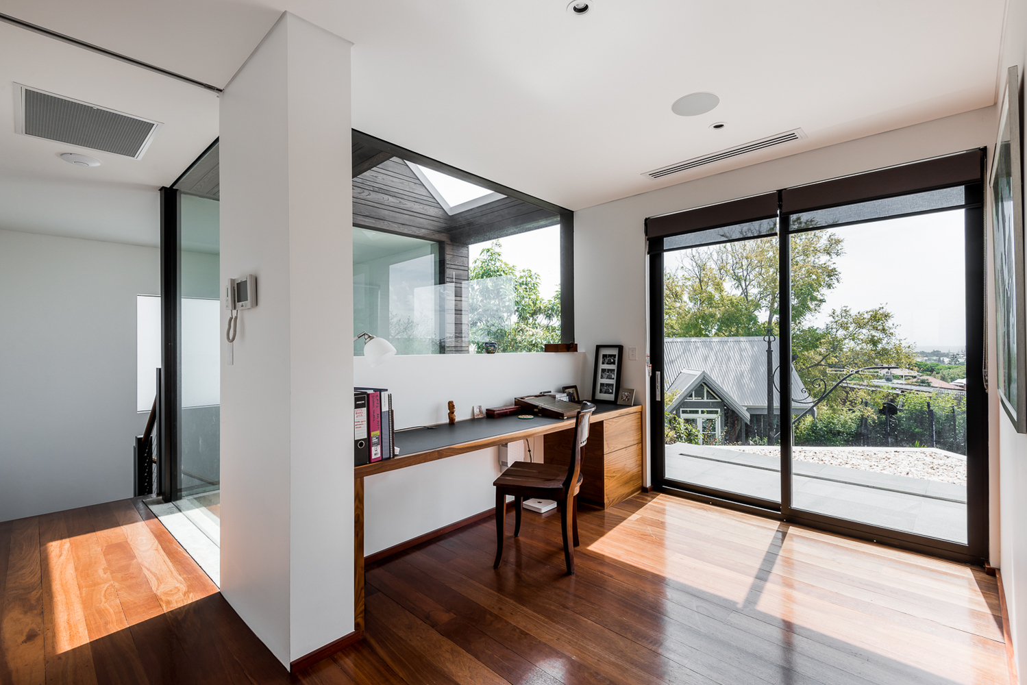 澳大利亚 Fremantle 老宅翻新，现代工业风融入温暖曲线-47