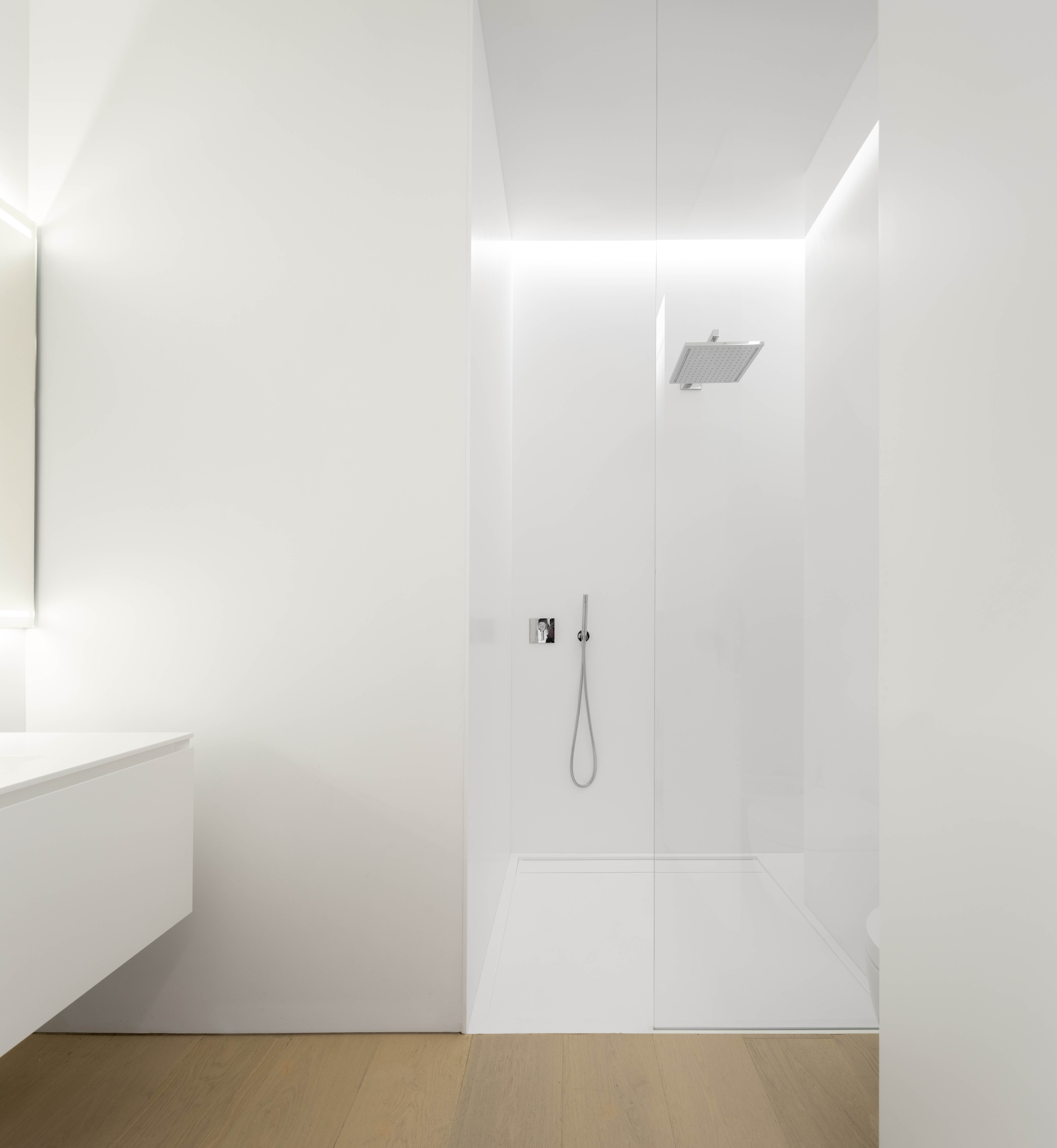 城市中心的蓝色花园别墅设计-20