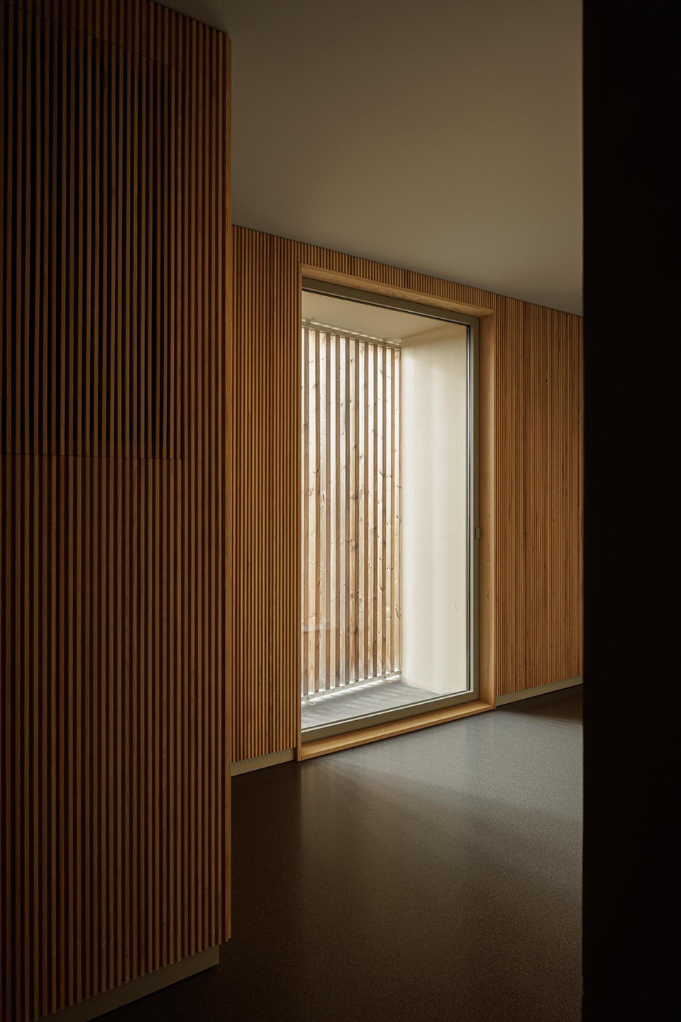 ERNESTO DO CANTO住宅区丨葡萄牙蓬塔德尔加达丨BOX arquitectos-86