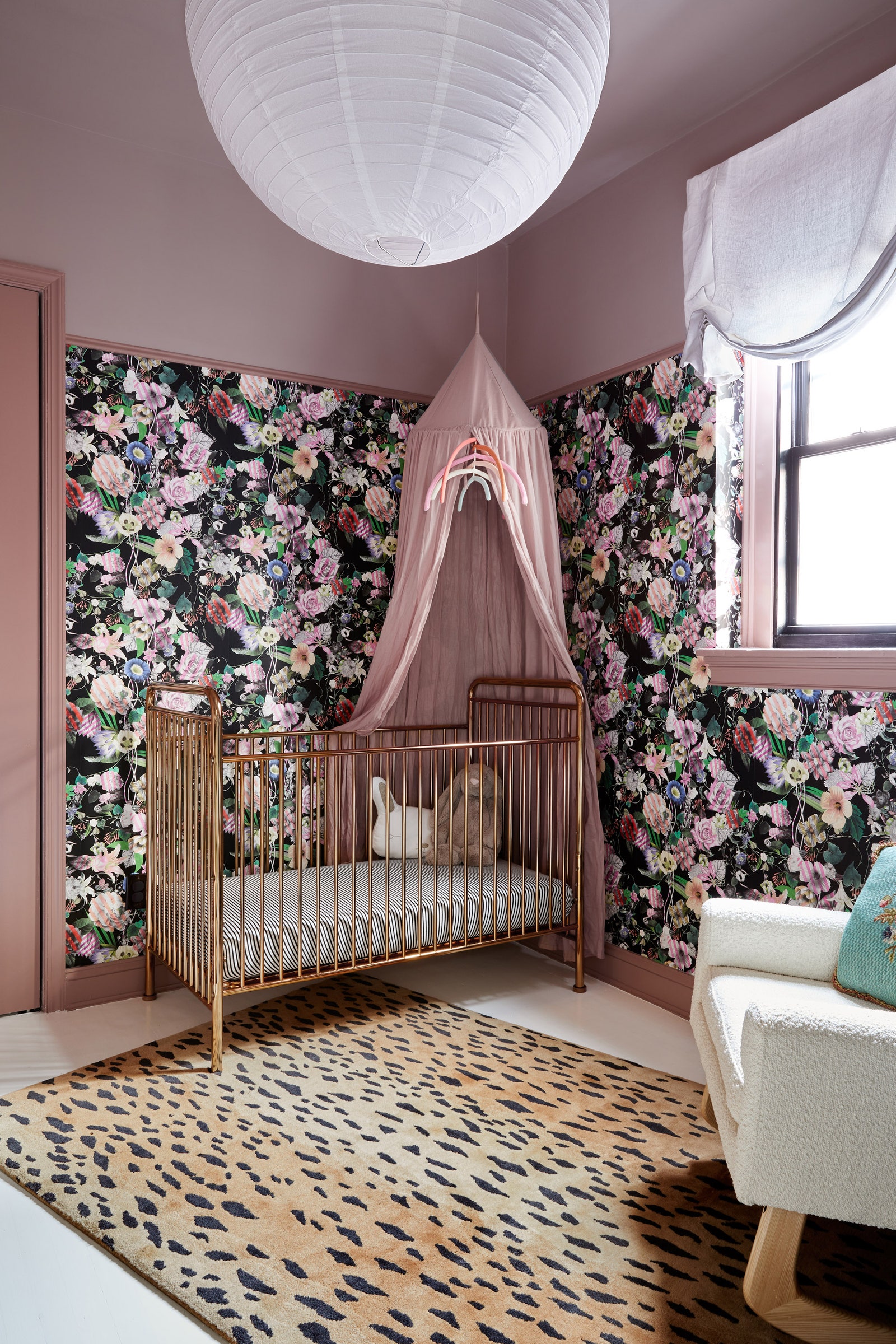 曼哈顿的个性公寓 | 色彩斑斓的多层次空间-14