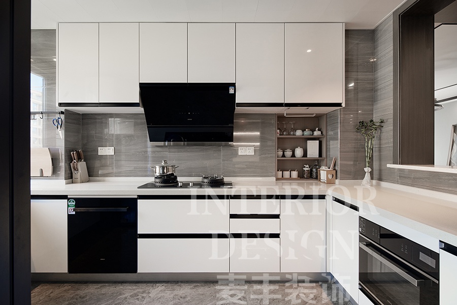 现代简约之美 · 180㎡之家的重塑与新生丨麦丰国际设计-45