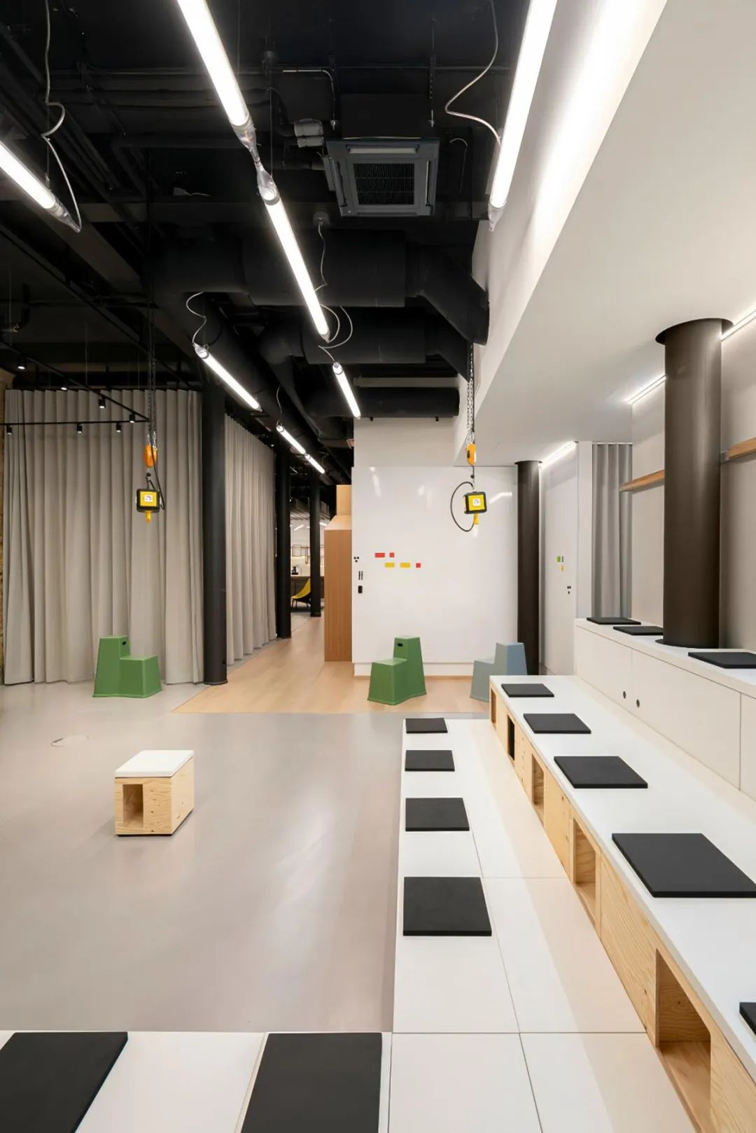 AOK柏林LabSpace空间丨德国柏林丨KLM Architekten,designfunktion-32