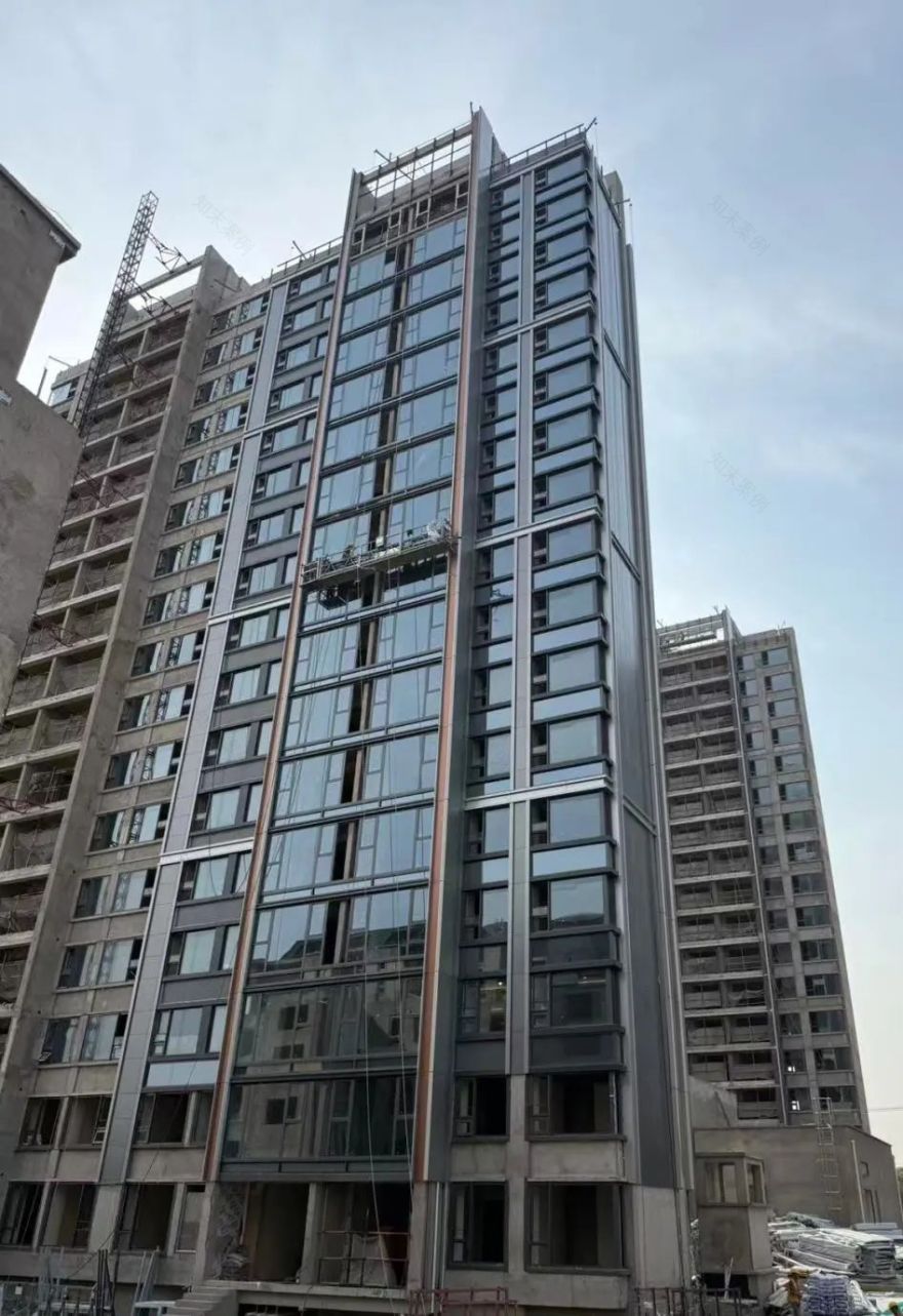 创新公建化立面实践:金地·嘉峯汇-21