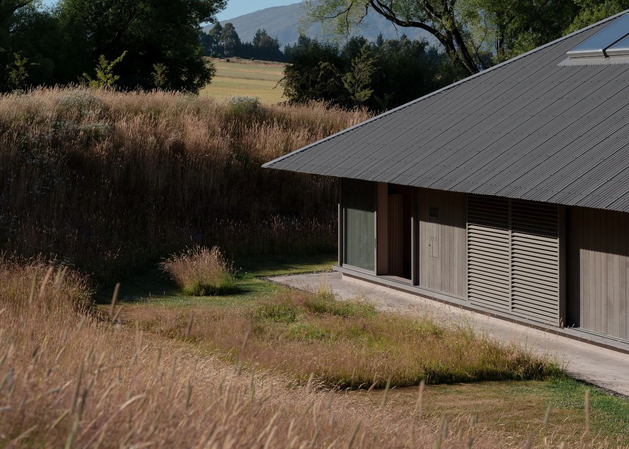 Openfield山间豪宅（Openfield House）丨新西兰丨当地设计师Keshaw McArthur-9