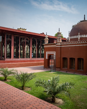 红清真寺丨Kashef Chowdhury  URBANA