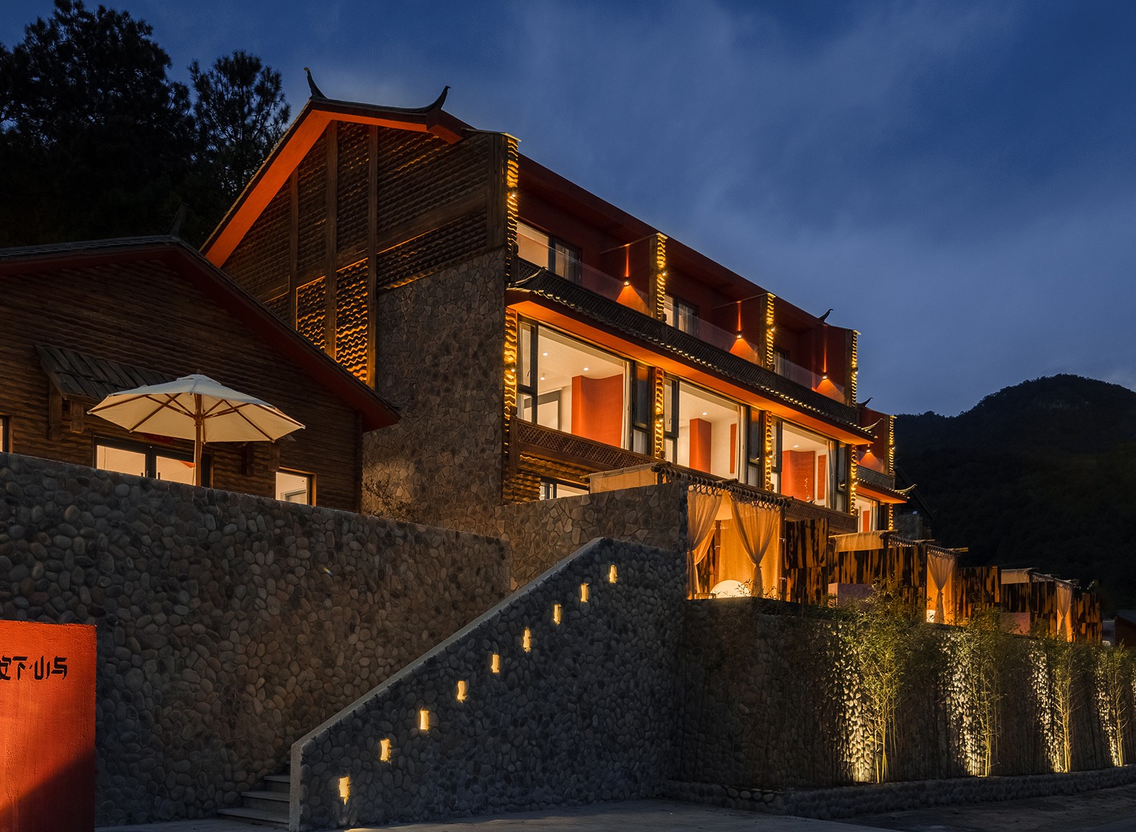 泸沽湖安下山与度假酒店丨中国丽江丨境壹空间设计-4