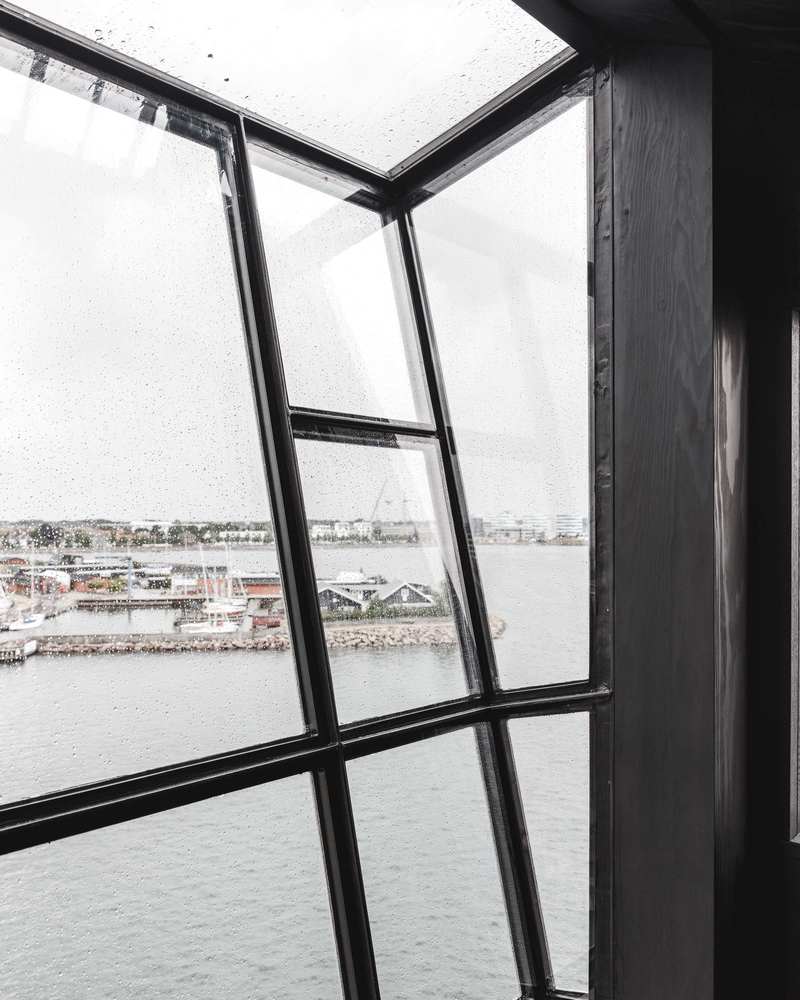 The Krane  Arcgency-90