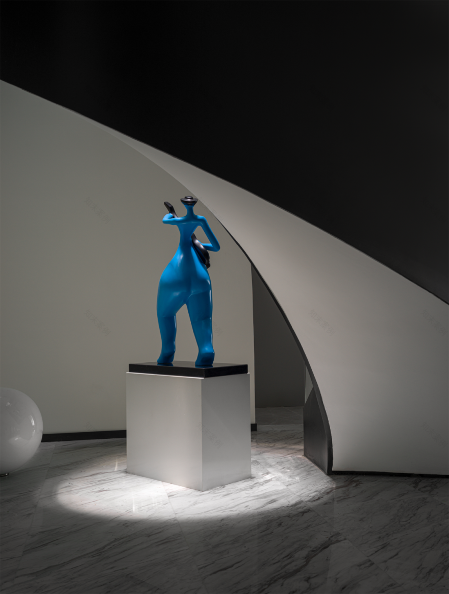 光影律动,自然疗愈 · 陈敏打造的安纳溪湖别墅丨中国重庆-28