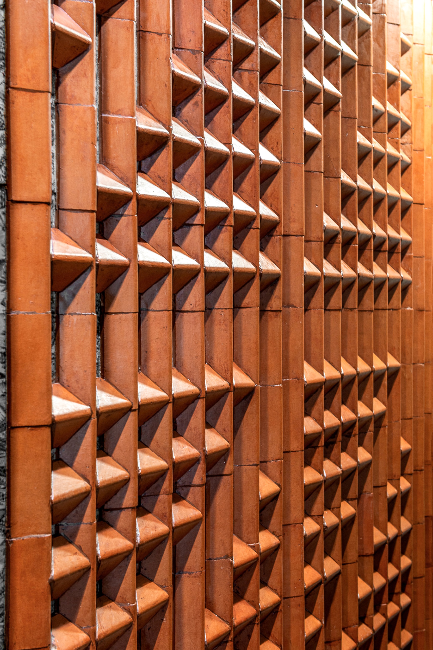 都市商业区中的自然元素办公室设计-24