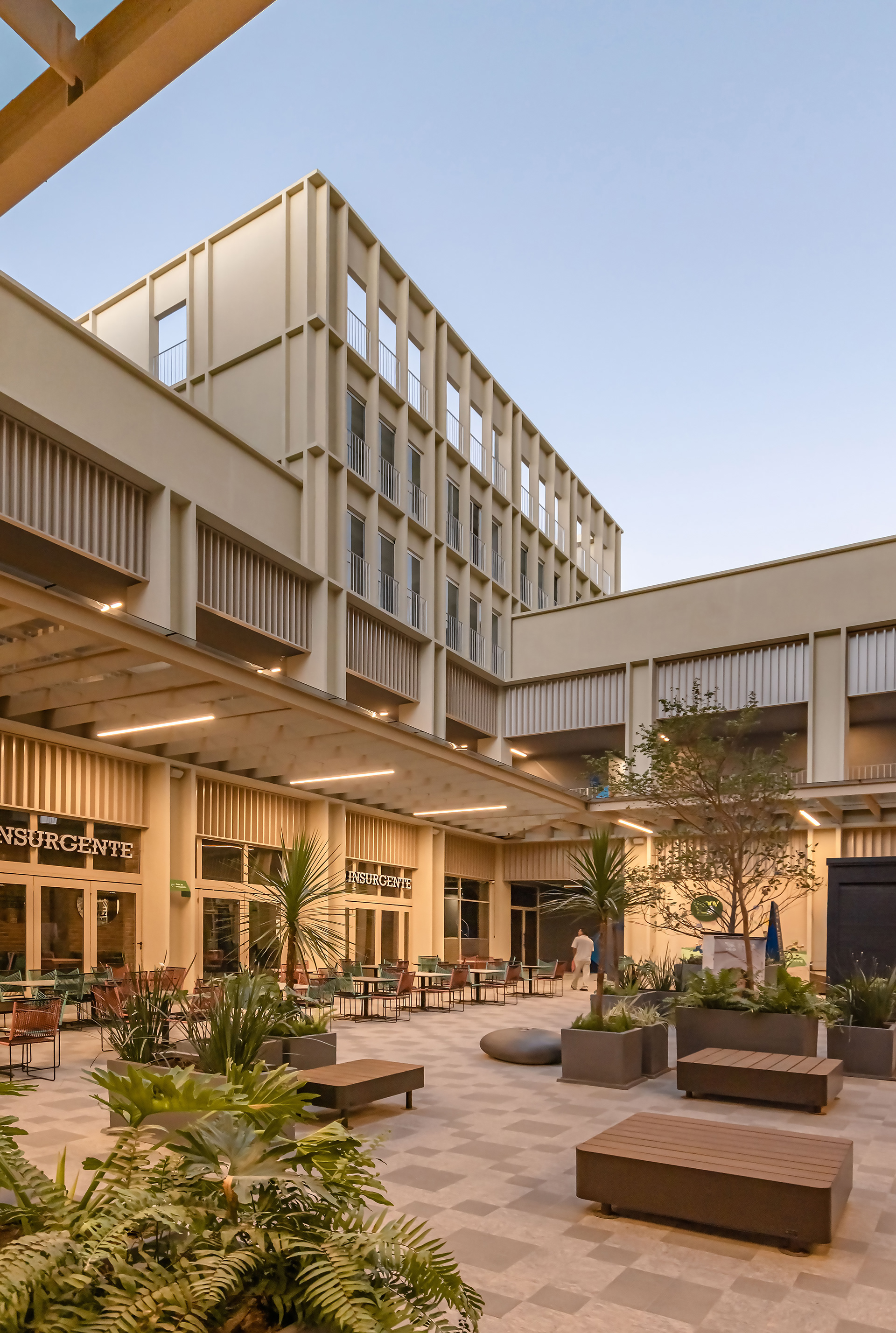 ZAPOPAN 商业综合体-11