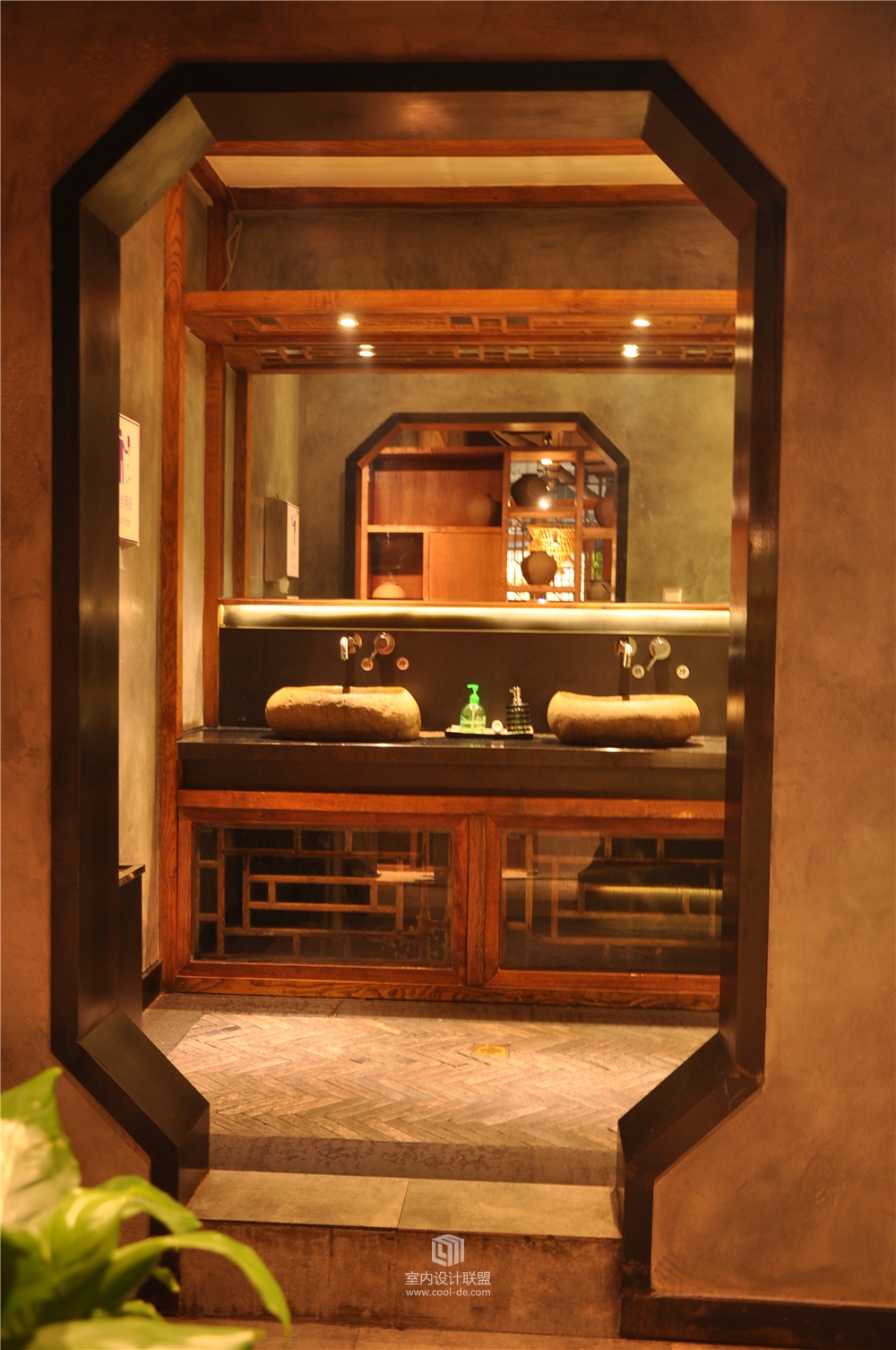 主题餐厅设计-西宁紫荷花主题餐厅设计-11