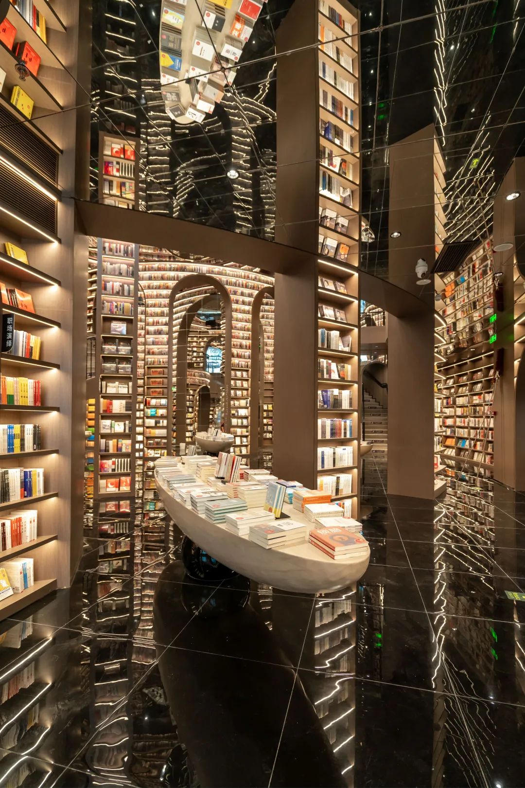 新店登场｜9月19日，拜水都江堰，阅读钟书阁-47