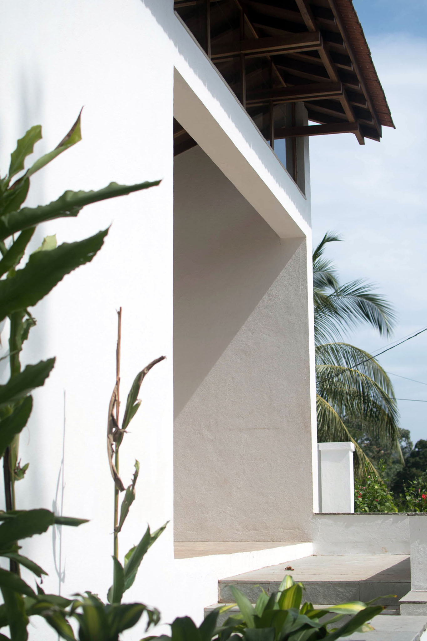 Discover ASSAGAO: A Unique House in Serene Goa-23