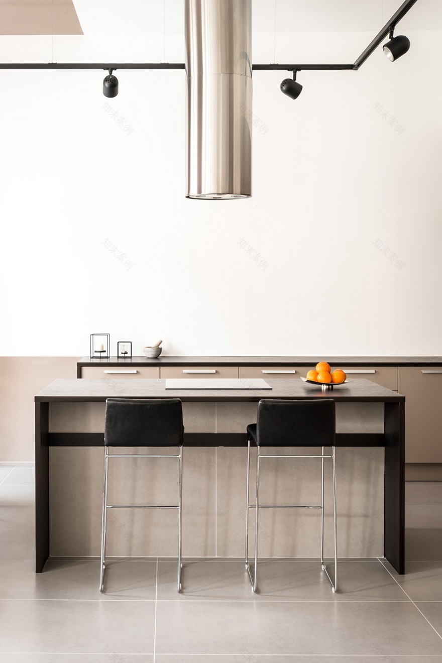 Transformation of the Apartment of a Norwegian Guy Who is Studying in Budapest-15