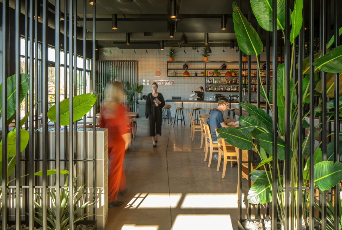 南美风情的北爱达荷州餐厅设计丨美国爱达荷丨HDG Architecture & Design-7