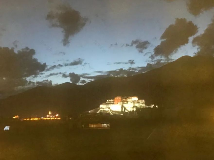 西行之旅 | 自然与信仰的室内设计灵感-38