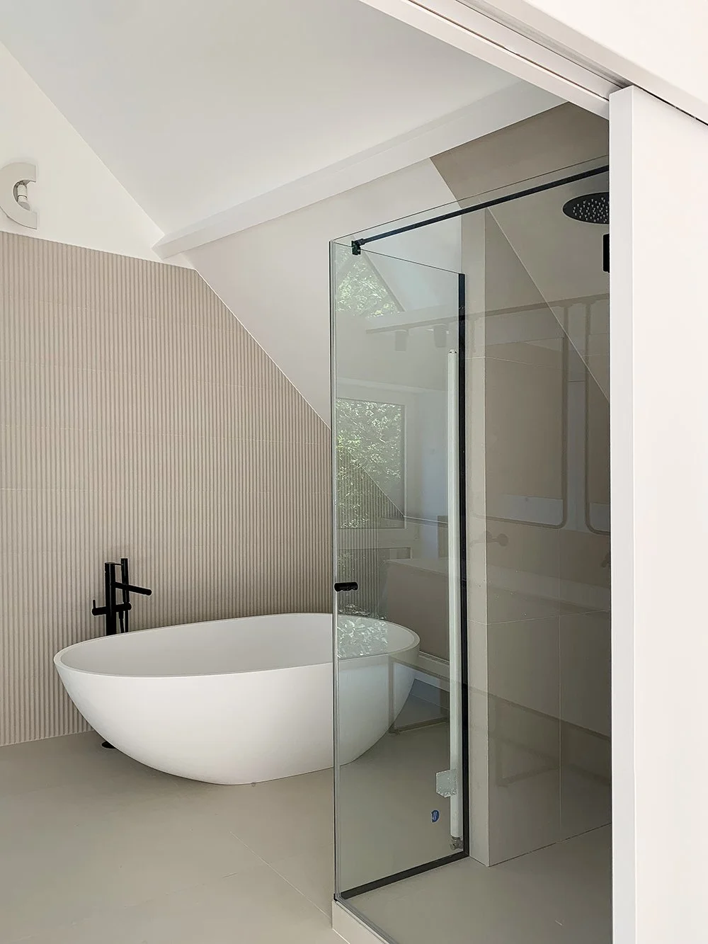 MAISON DES PRÉS — ANNA GRANT-9