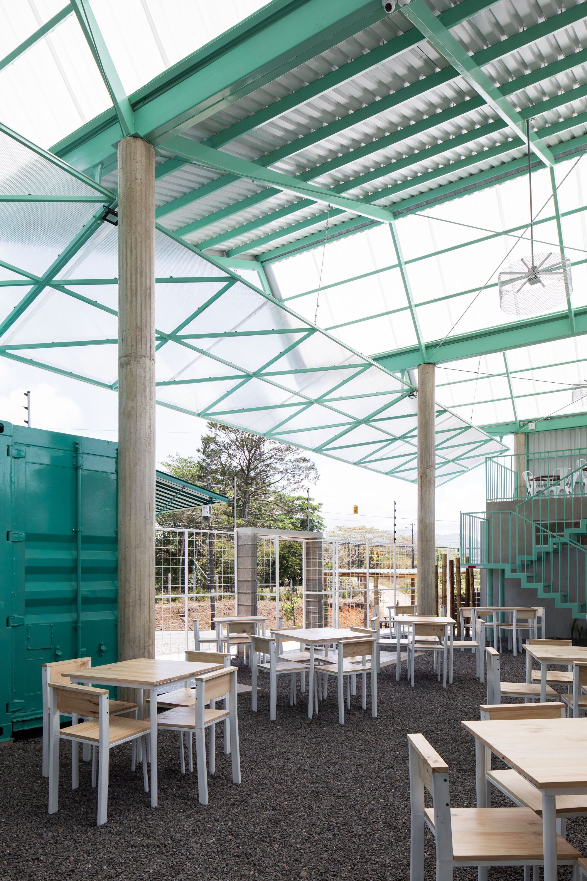 美食广场 224 号路线丨哥斯达黎加丨Quince Cero Uno Arquitectura-38