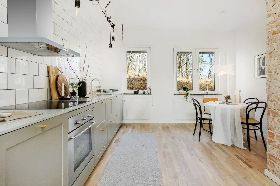 41 平米公寓巧用衣架做隔断-7