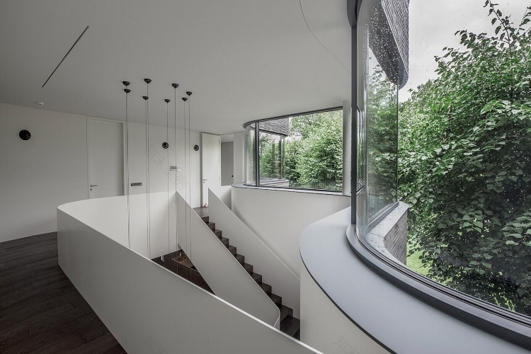 弧形砖建造的房屋丨Natkevicius&Partners-14