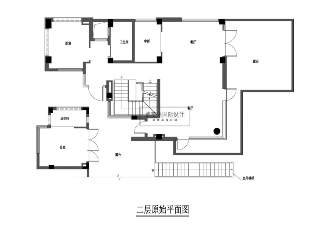 专业设计师梁元打造 500 平坡地别墅，实现宽敞舒适生活-8