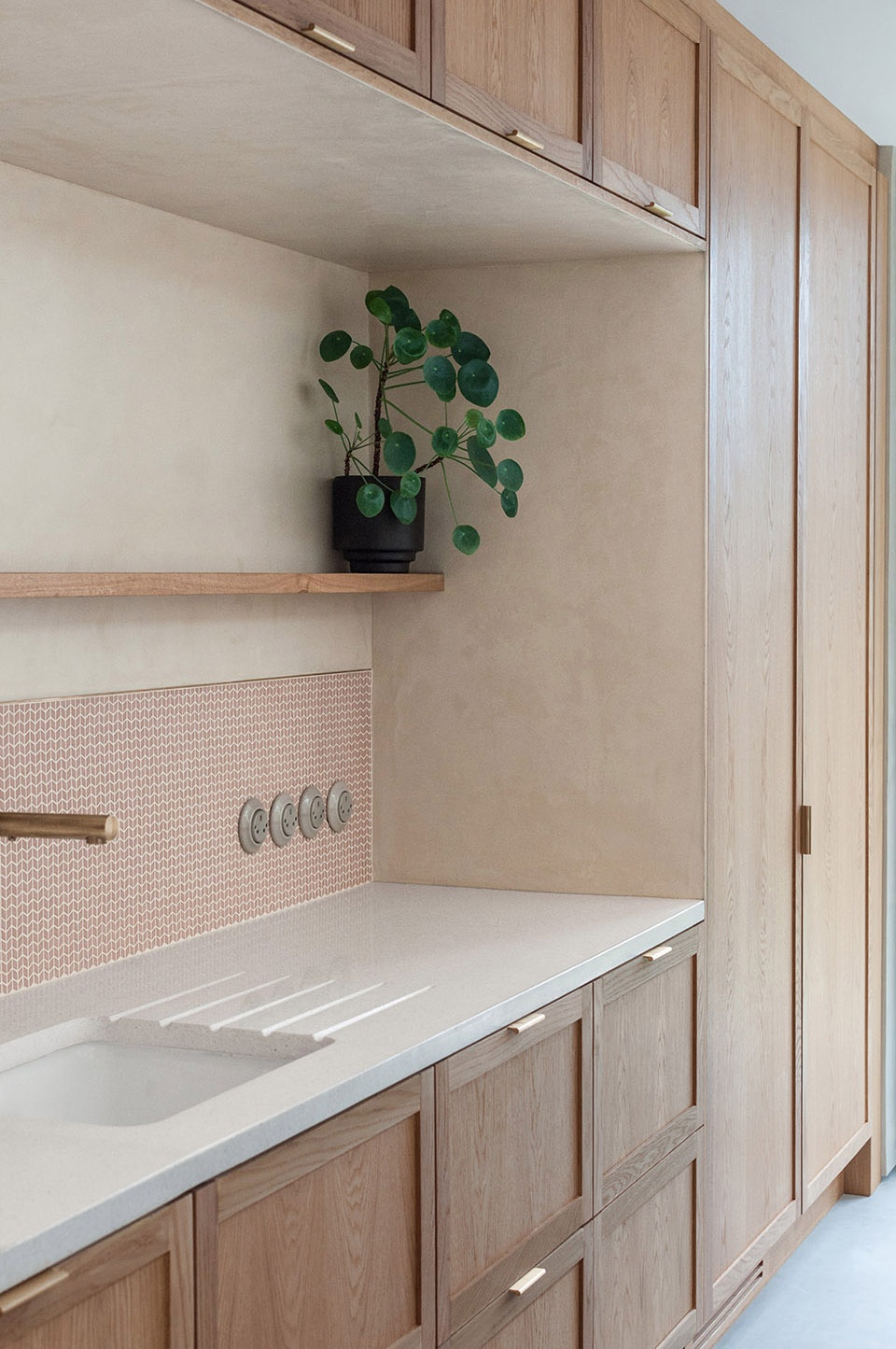 伦敦 Glyn 住宅野兽派风格改造-41