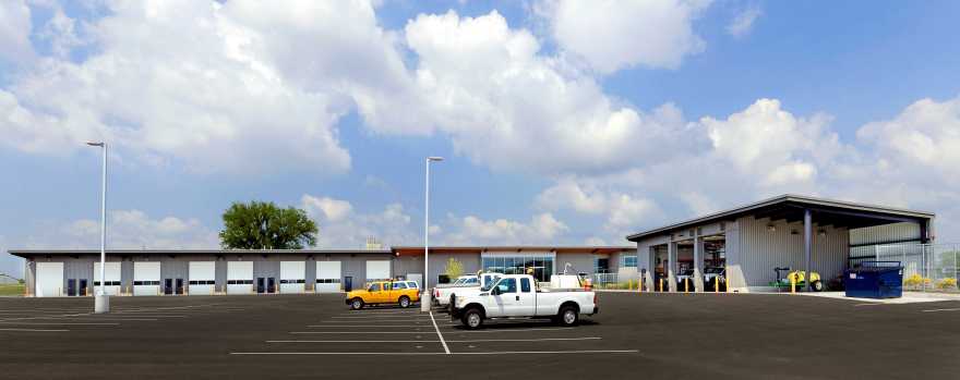 道格拉斯县公共工程新校园·绿色环保设计与高效功能整合-28