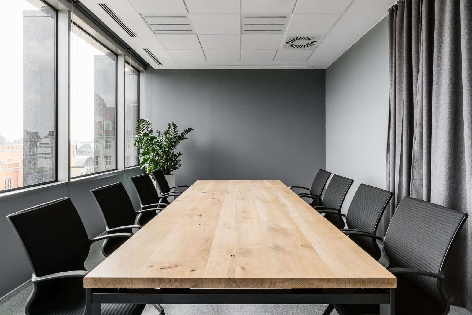 用色彩与绿植点亮办公空间·波兰TBSCG广告公司  CH+ Wojtek Chrzanowski-6