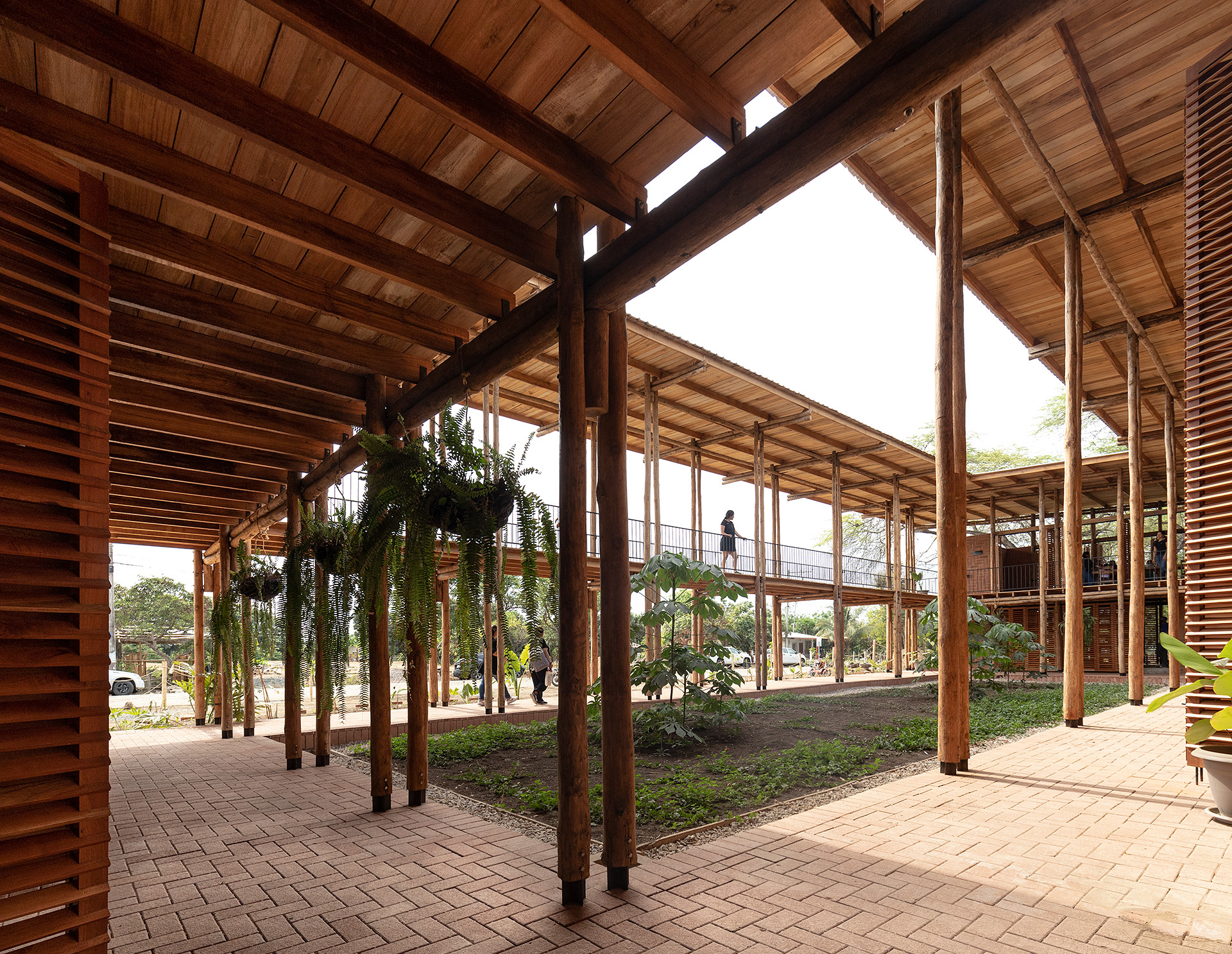 Community Productive Development Center Las Tejedoras / Natura Futura Arquitectura + Juan Carlos Bamba-30