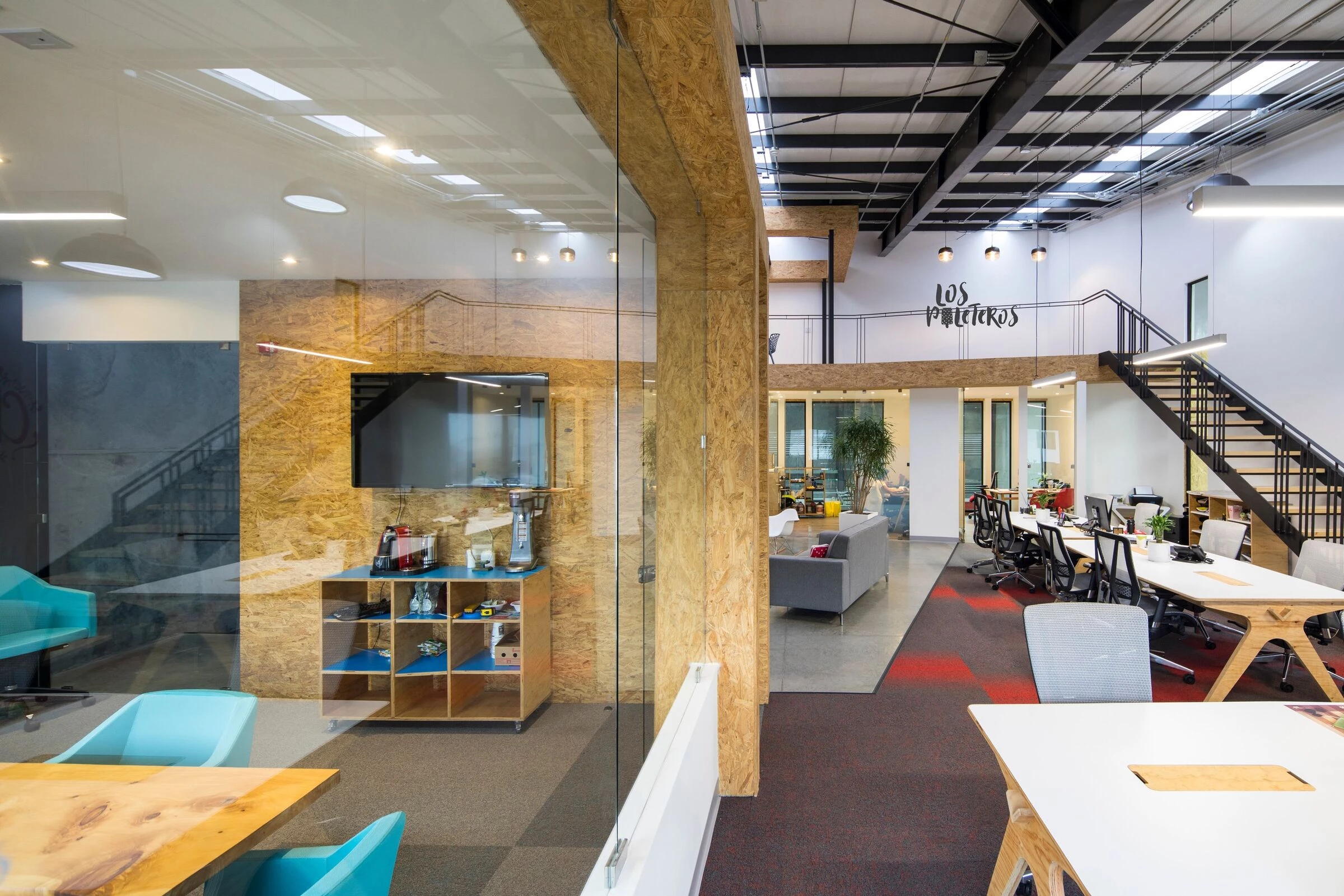 Los Paleteros 办公空间-22