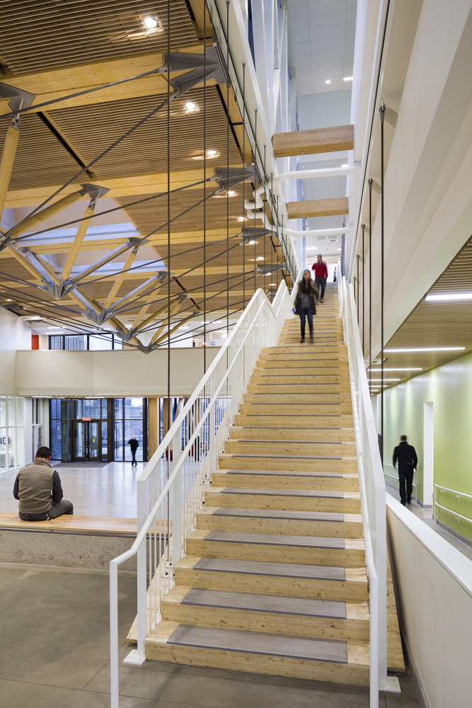 马萨诸塞大学设计大楼-39