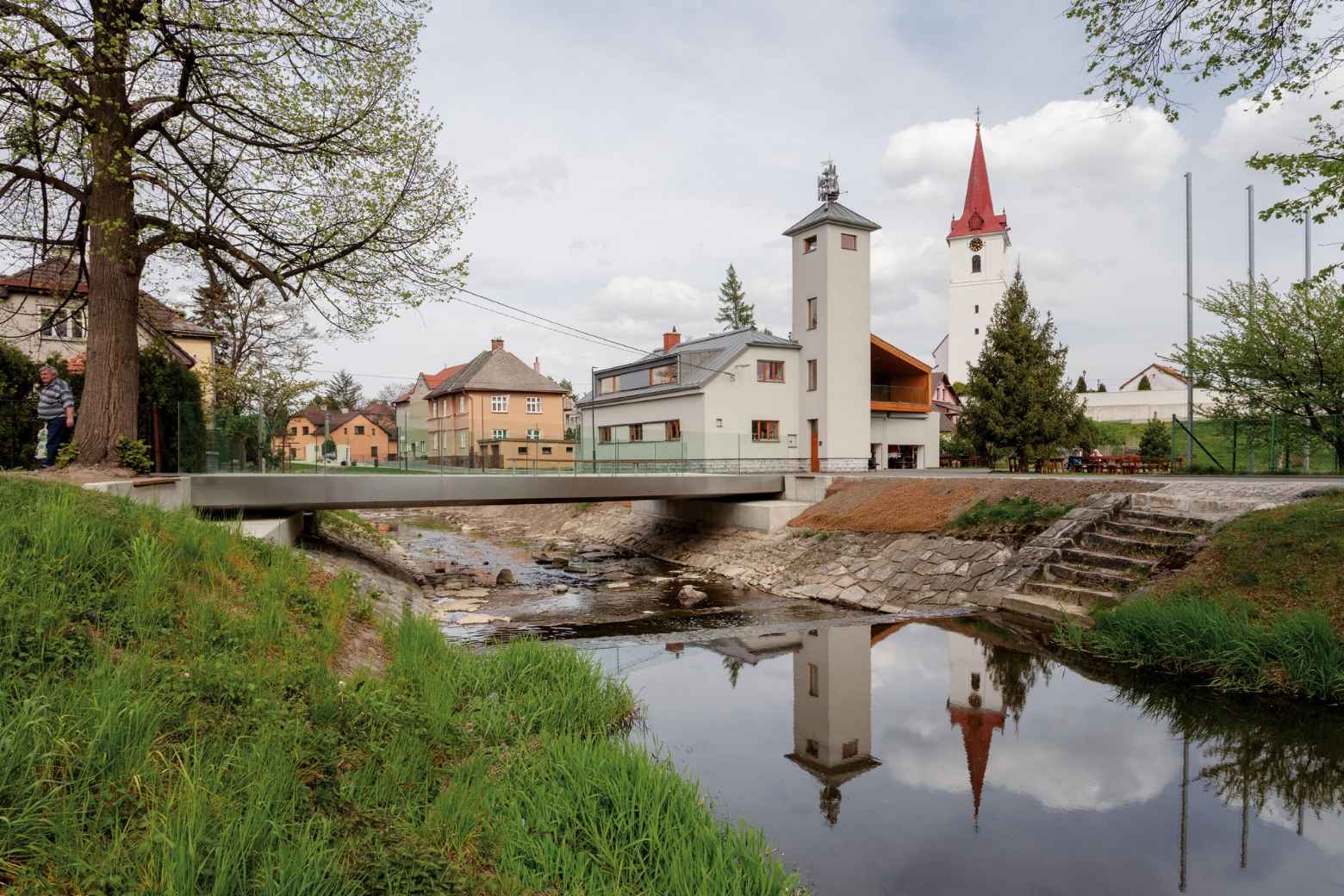 帕尔科维采人行桥及公共空间项目丨阿尔巴尼亚莱什丨Kamil Mrva Architects,s.r.o.-11