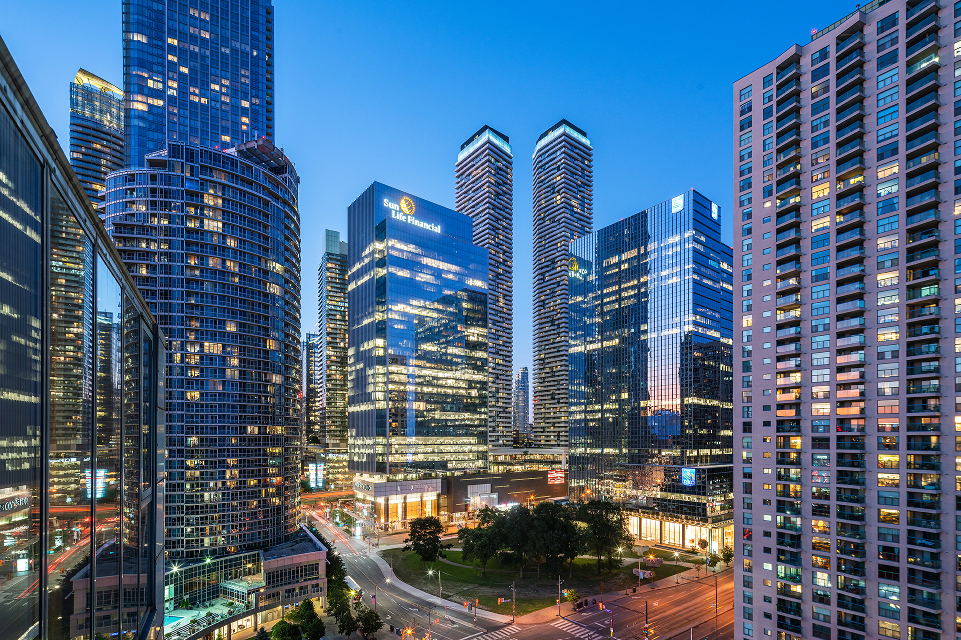 多伦多一阳哈伯广场公寓丨加拿大多伦多丨Sweeny &Co. Architects-9