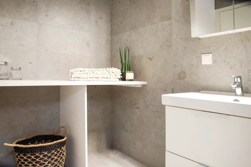 北欧简约风木质海滨别墅-14