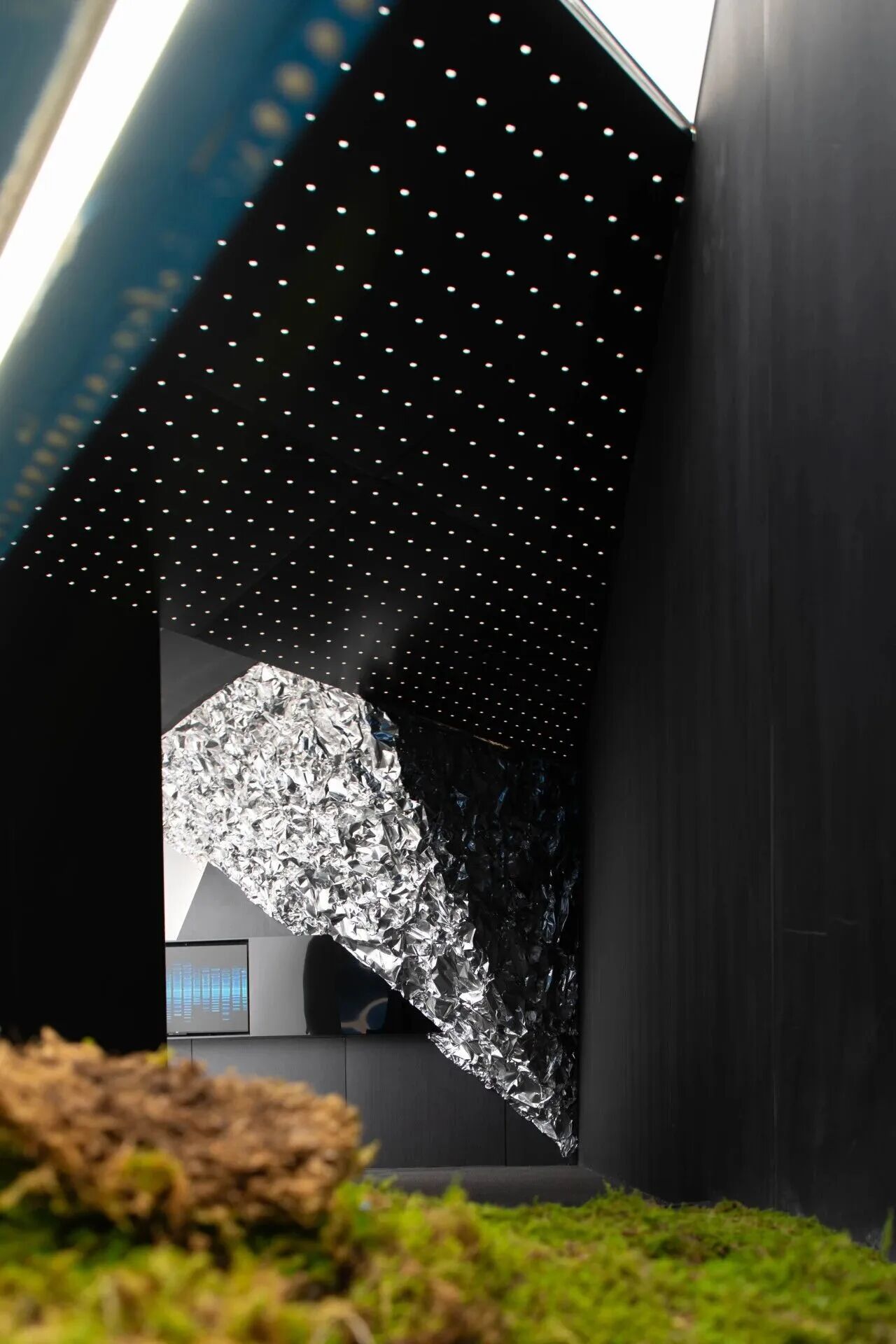 诺视科技总部空间（《源芯之境》）丨广州市本合致现设计（GNOC本合致现设计机构）-32