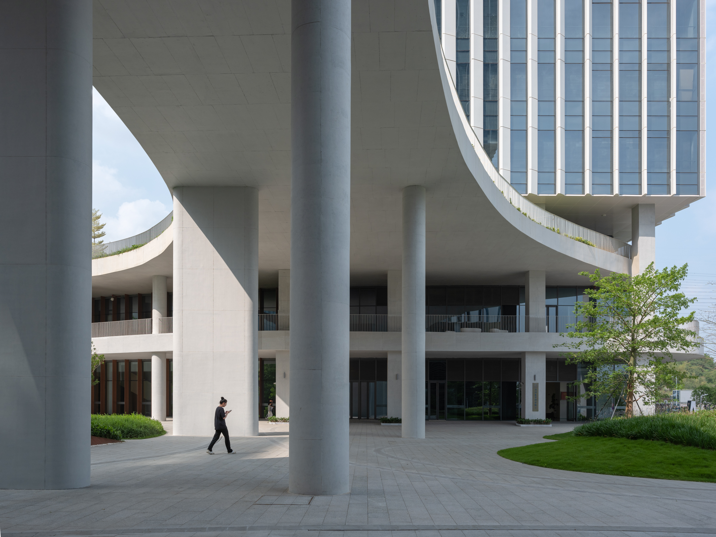 ​生长与共享：深圳光明科学城启动区项目 / 同济院-设计一院-6