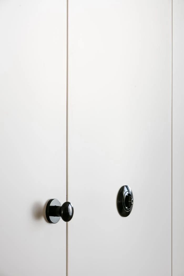 复古与现代完美融合的比利时公寓设计-19