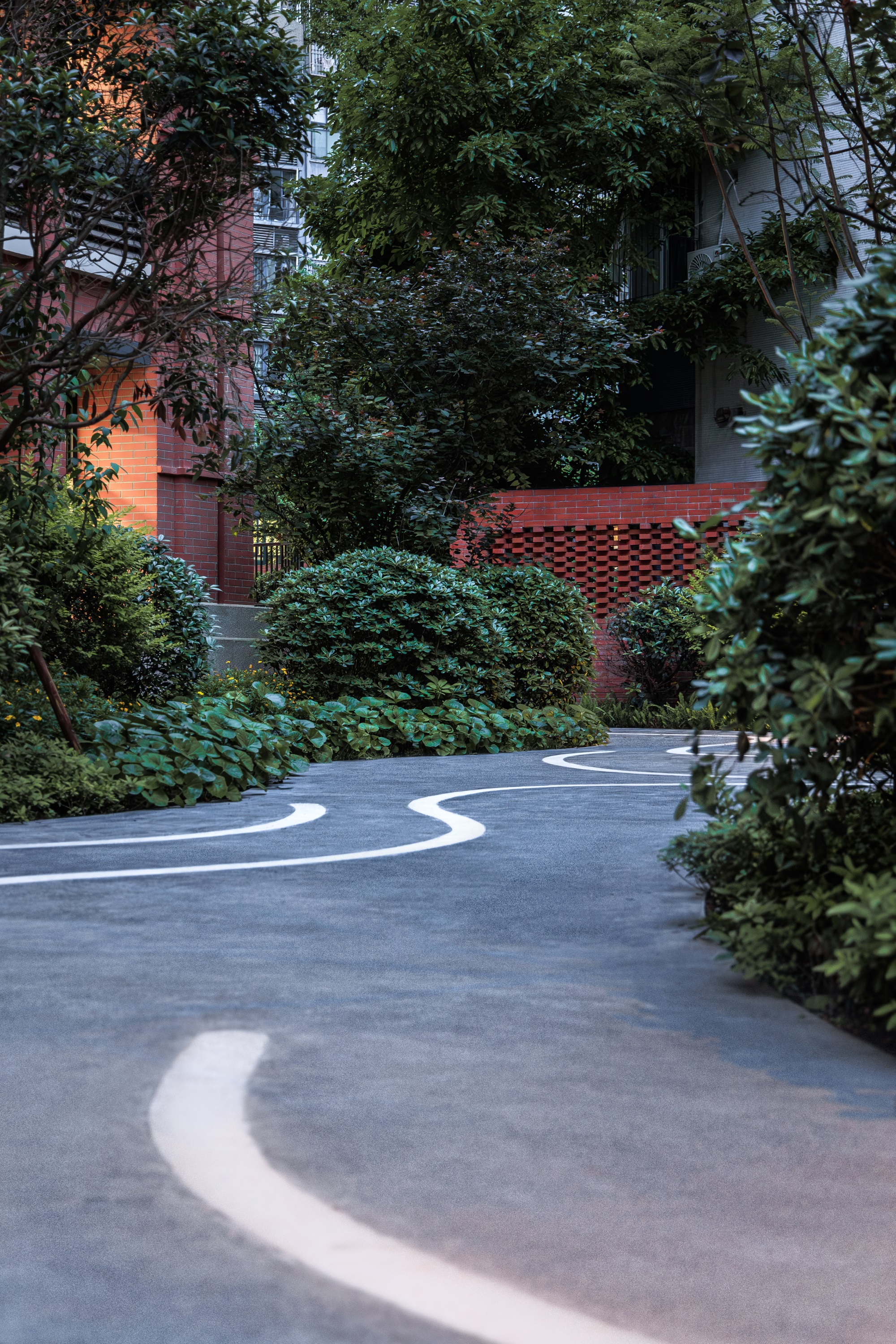 巴蜀中学张家花园校区景观改造丨中国重庆丨AF.d  奥凡设计（景观）,重庆市设计院城市建筑一院（建筑）-116