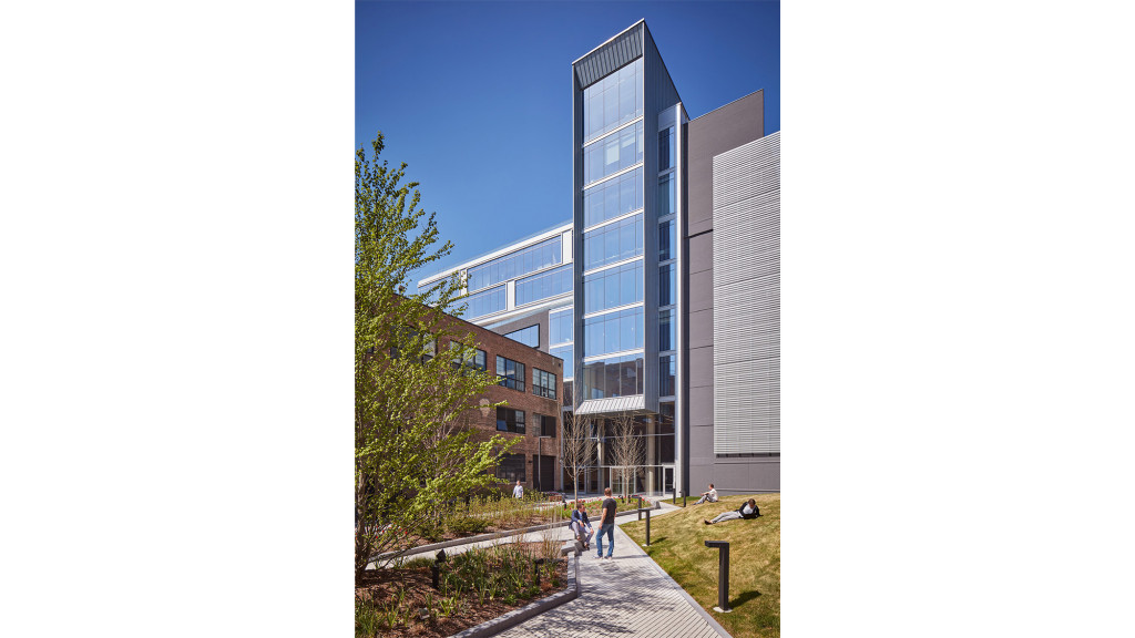 创新之巢 · Fulton West 的科技办公空间设计-7