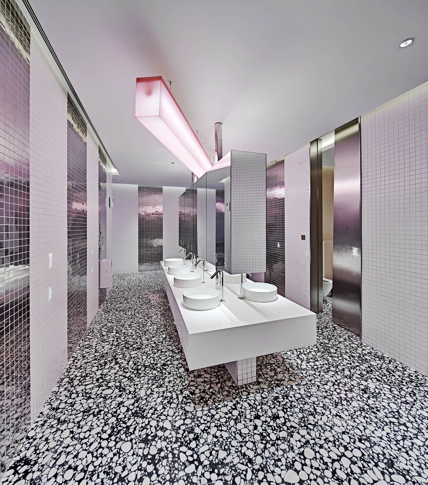 上海 WoliCity 购物商场——CLOU 建筑事务所打造三维几何艺术空间-16