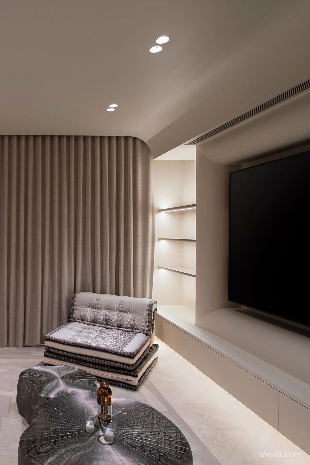 Bean Buro丨700㎡山顶宅邸 · 去符号化的奢华-20