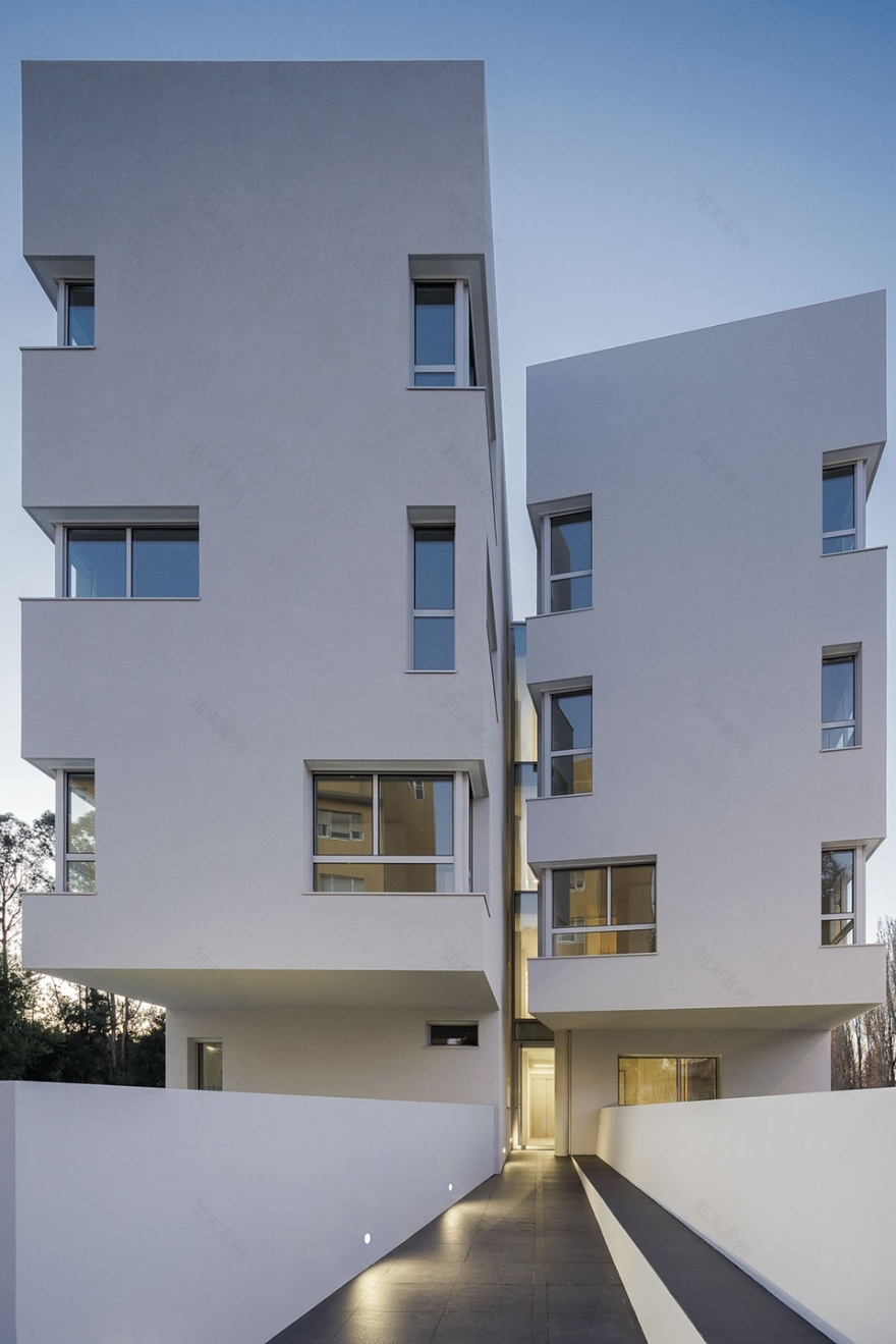 Nova Rio 住宅 | 极简主义与灵动开窗的完美融合-38