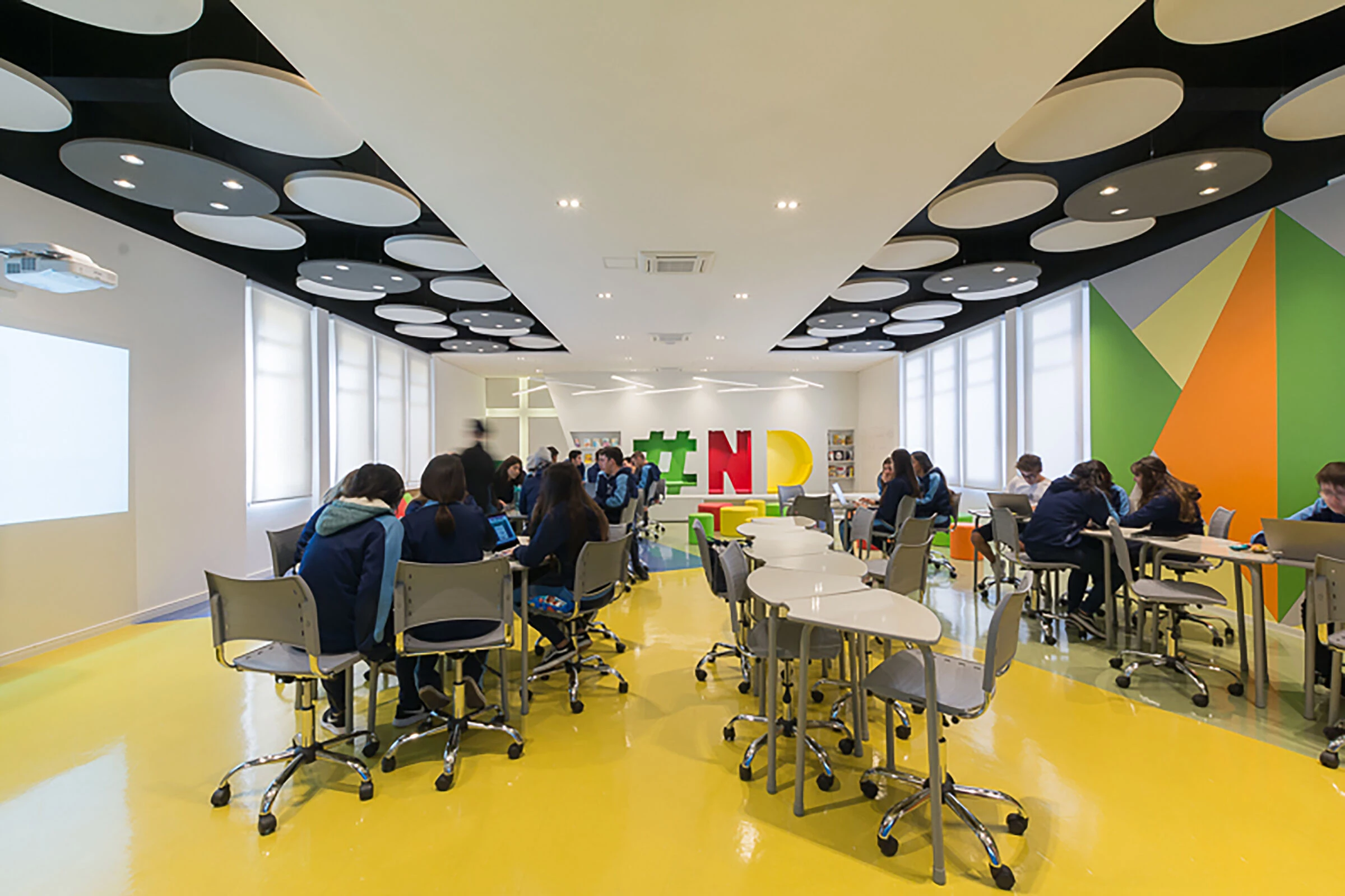 Maker Space - Notre Dame Rainha School-24