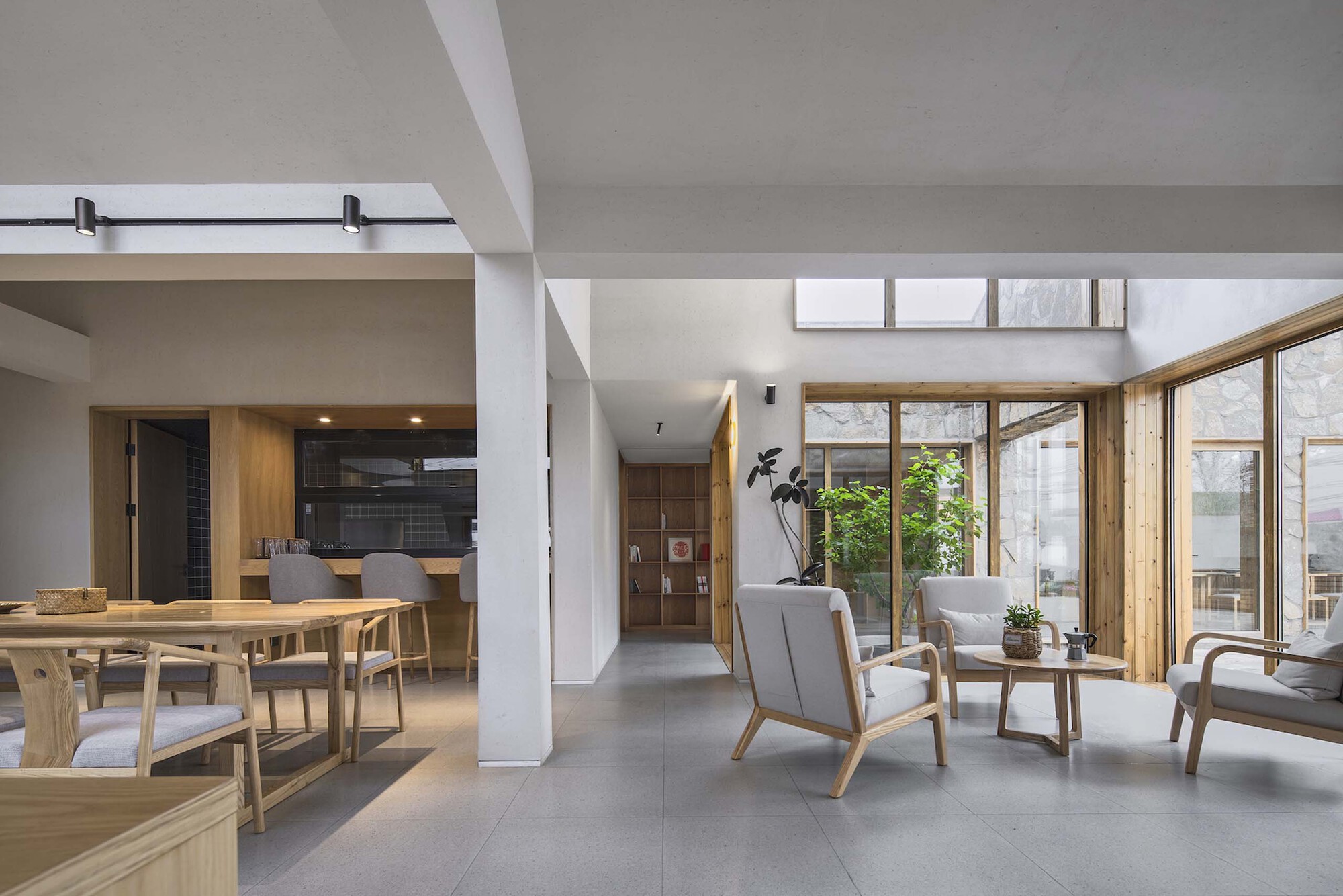 折叠式屋顶庭院住宅丨中国北京丨MAT Office-24